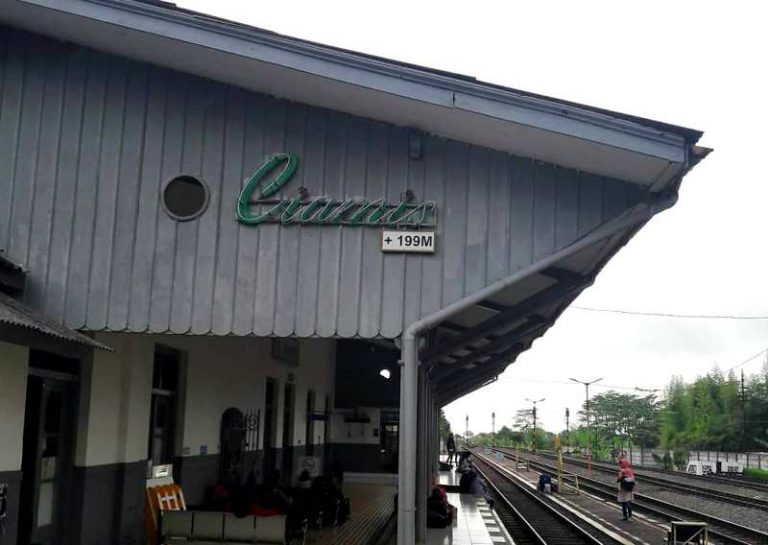 KA Lodaya Berhenti Di Ciamis Kesempatan Genjot Kunjungan Wisatawan