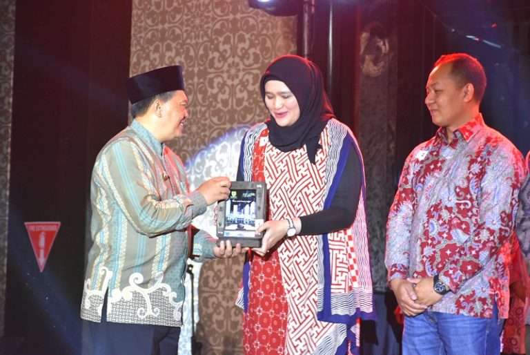 GH Universal Hotel Raih Penghargaan Pembayar Pajak Terbaik