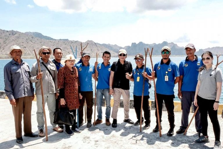 Soal Wisata Super Premium, Wishnutama Yakinkan Warga Labuan Bajo Tak Perlu Khawatir