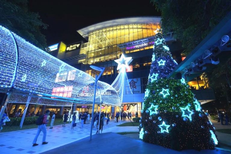 Pengalaman Bersalju Gratis Saat Liburan Natal Di Singapura