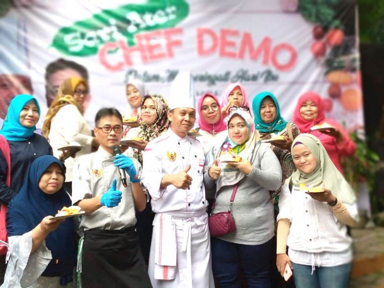 Keren, Executive Chef Sari Ater Hotel Bikin Heboh Ibu-ibu