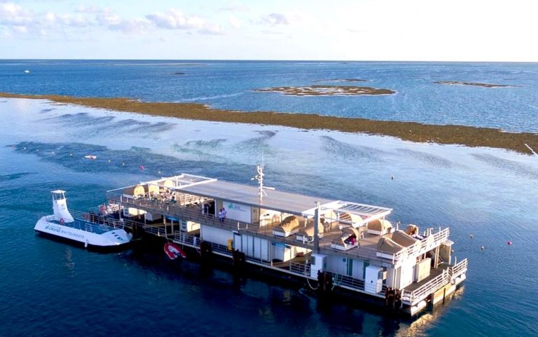 Australia Tawarkan Sensasi Menginap di Hotel Bawah Laut