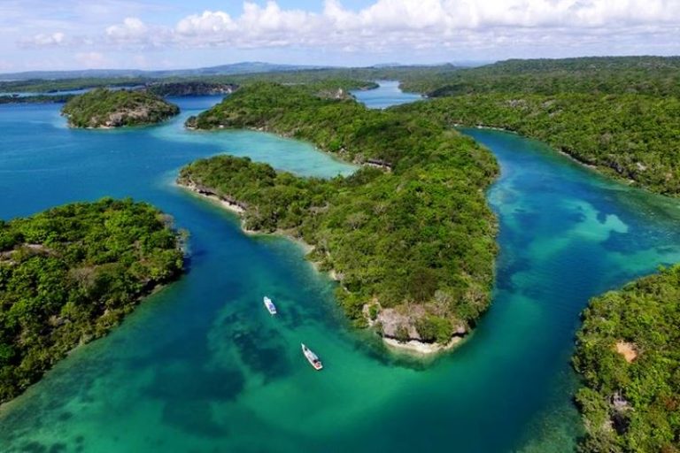Mulut Seribu di Pulau Rote, Keindahannya Mirip Raja Ampat