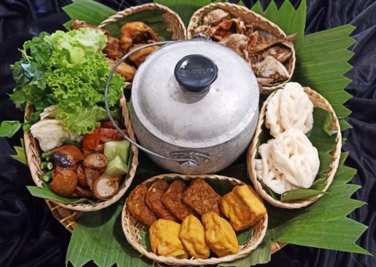 Nasi Liwet Komplit, Menu Andalan D’Rissoto Restaurant