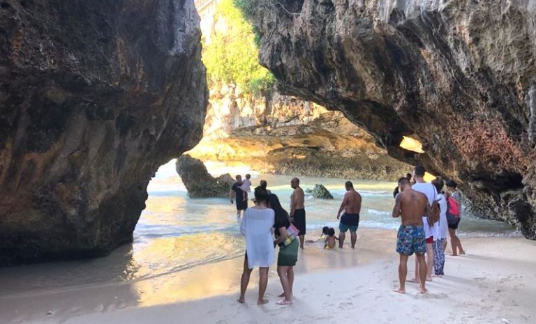Bali Masuk Dalam 22 Tempat Wisata Yang Dirusak Turis