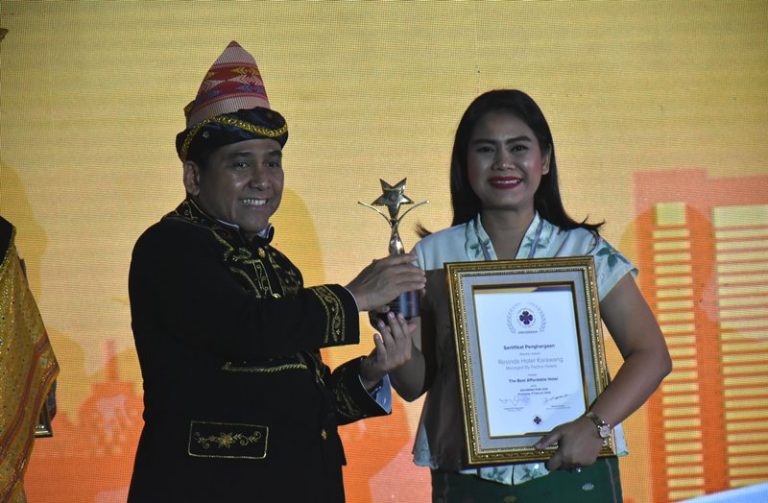 Resinda Terpilih Sebagai The Best Affordable Hotel 2019,Berikut Daftar Penerima Anugerah PHRI 2019