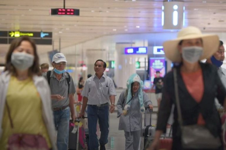 Finish, Singapura Larang Kunjungan Wisatawan China