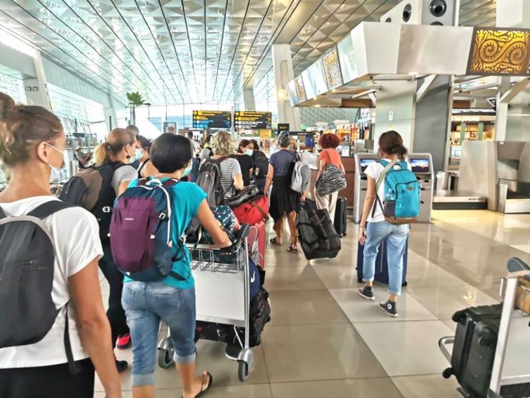 Kemenhub Temukan Maskapai Langgar Aturan Batas Penumpang