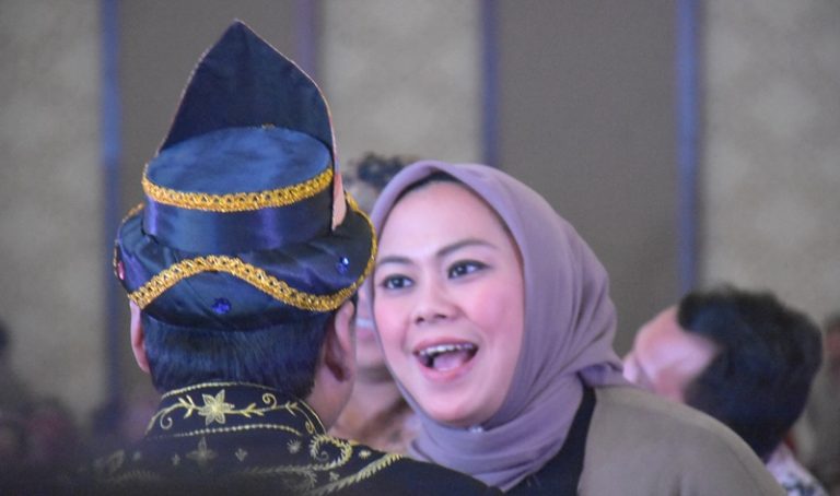 Sekda Karawang: Alhamdulillah Teh Seli Masih Bisa Fokus Tangani Covid-19