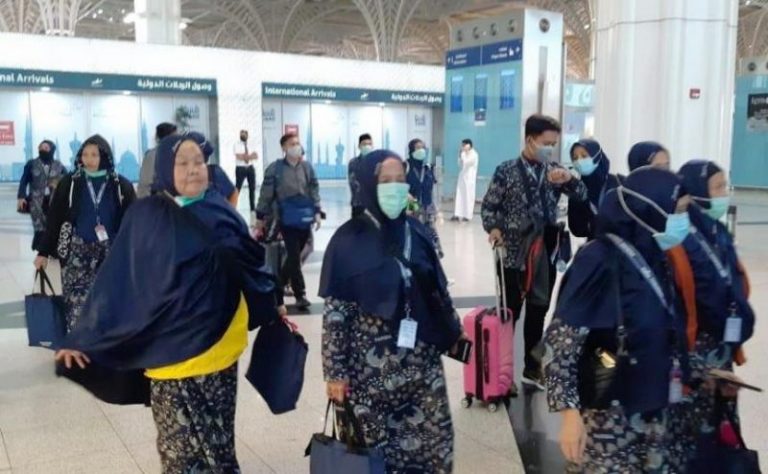 Kemenag Imbau PPIU Sementara Tidak Menerima Pendaftaran Umrah