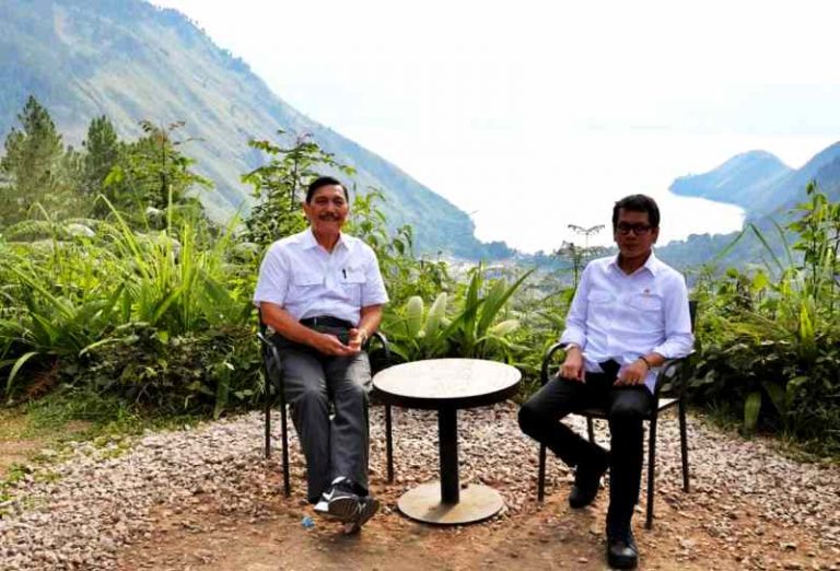 Menko Marves dan Menparekraf Kunjungi Desa Wisata Sigapiton