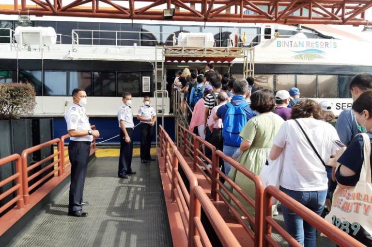 Di Tengah Wabah Covid-19, PELNI Tetap Berikan Pelayanan