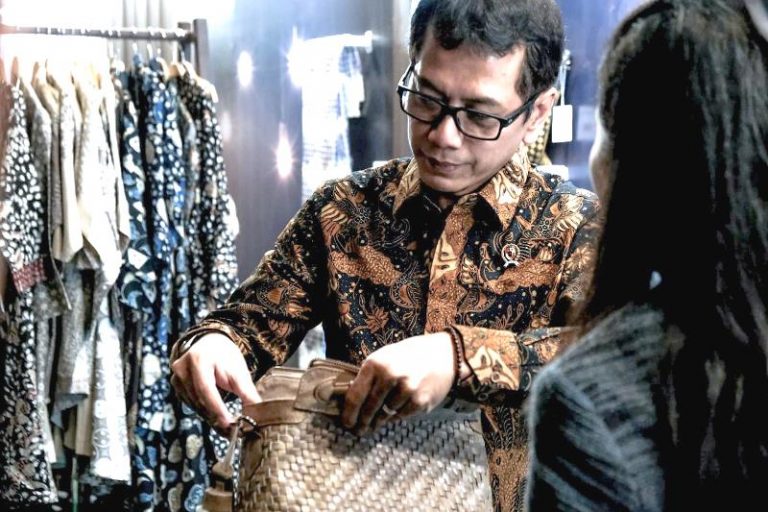 Kemenparekraf Dorong Produk Lokal Jadi Pemimpin Pasar