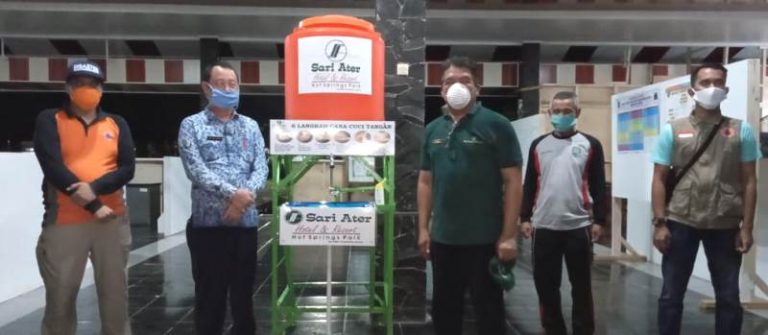 Sari Ater Kembali Pasang Westafel Portabel di Pasar Tradisional