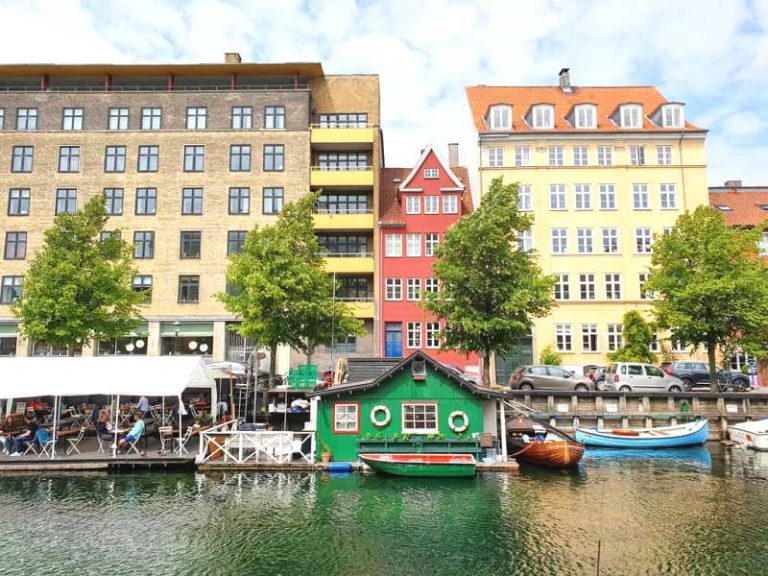 Denmark Mulai Menggeliat Pasca Pelonggaran Lockdown