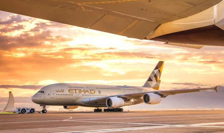Etihad Airways Perpanjang Penghentian Rute Penerbangan Sampai 15 Mei