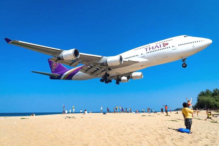Bandara Phuket Thailand Tutup Sampe 10 April,Akses Darat Juga