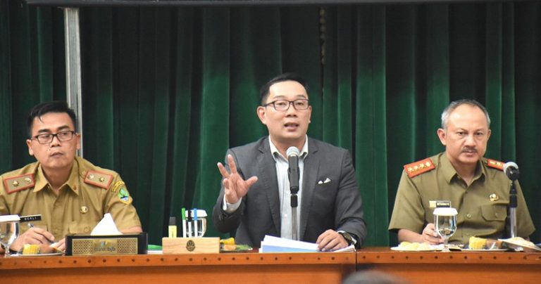 Ini Kelompok  Yang Dapat Bantuan PSBB Jawa Barat