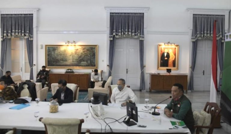 Ridwan Kamil: Awas, Jangan Sampai Orang Kaya Diberi Bantuan