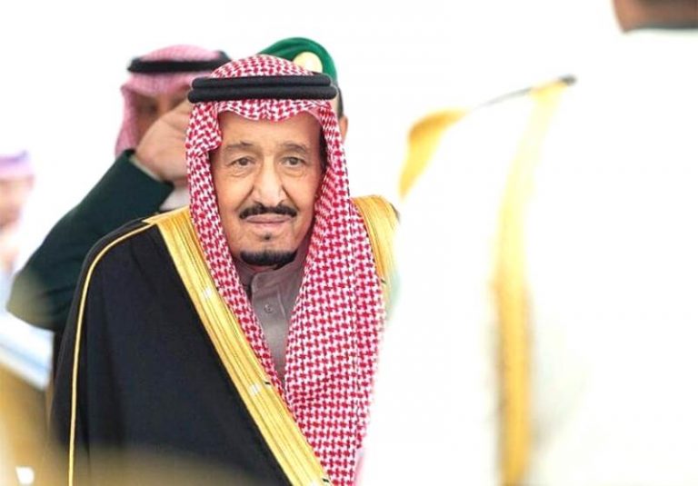 Raja Arab Perintahkan Buka Aktivitas Komersil Mulai 29 April