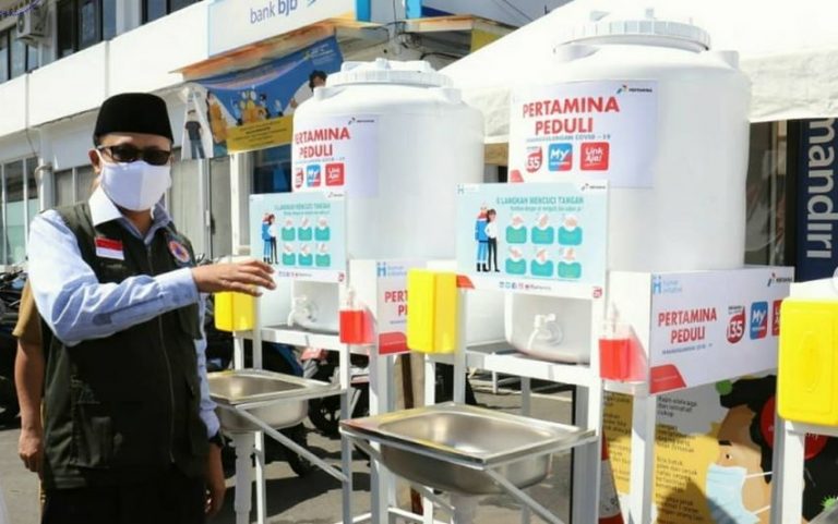 Pertamina Bantu Wastafel Portable Sebagai Bentuk Peduli PHBS
