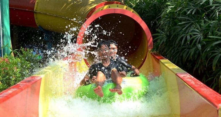 Bermain Air Dengan Aman, Transera Waterpark Bekasi Siapkan Gugus Covid-19