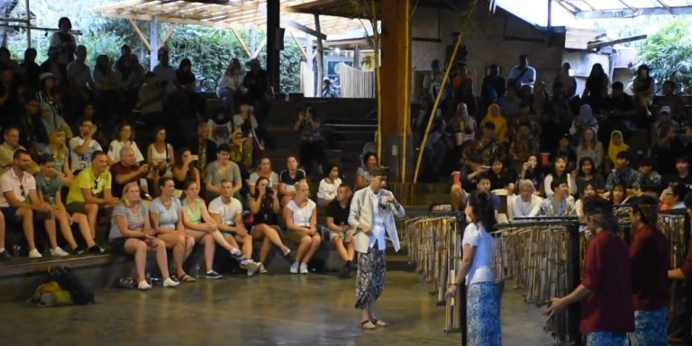 Saung Angklung Udjo Beradaptasi Dengan New Normal, Pengunjung Masih Rendah