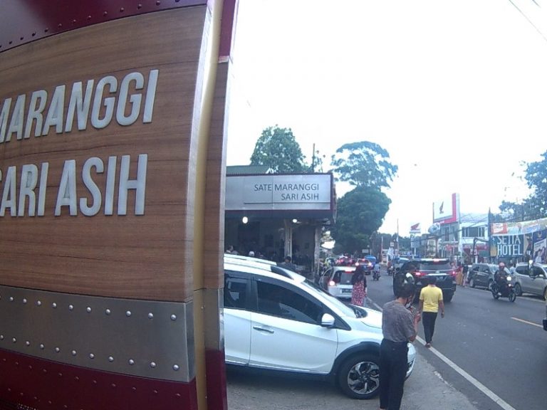 Sate Maranggi Cipanas Kembali Diserbu Pengunjung