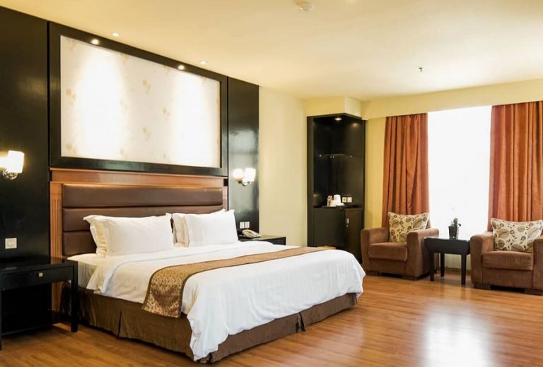 Dr.Herlina Burhan: Staycation di Hotel Saat Liburan Lebih Aman