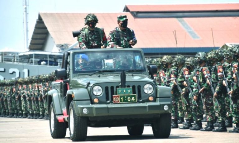 TNI AD Gelar Latihan di Martapura, Masyarakat Antusias Tonton Alat Tempur