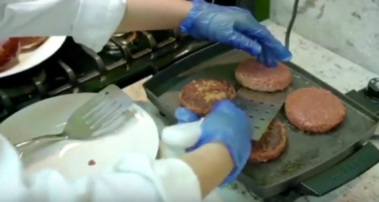 Beyond Meat Teken Kerjasama Dengan Pepsi, Harga Saham Lansung Melonjak