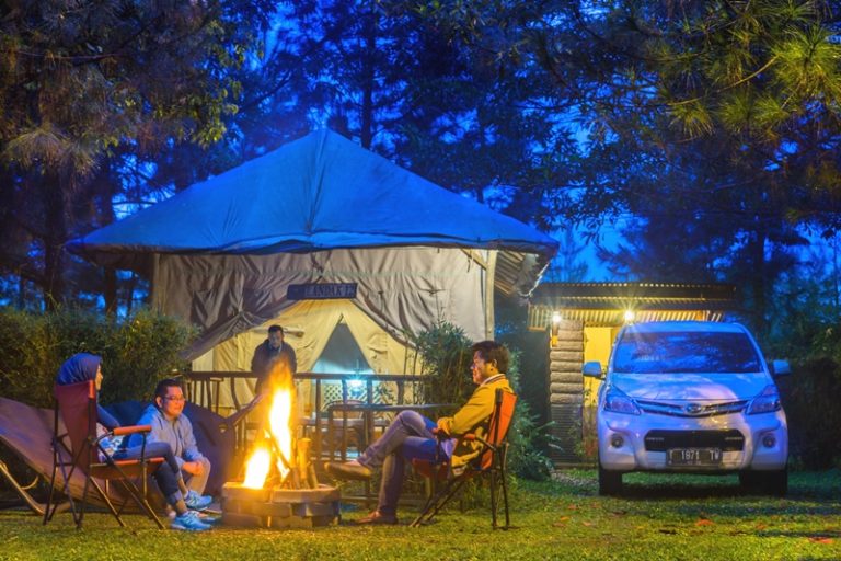 Liburan Ke Lembang, Bisa Menginap Di Hotel Dengan Air Panas Alami Ini