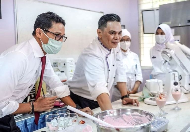 Bandung Menjadi Prioritas Vaksinasi Sektor Pariwisata