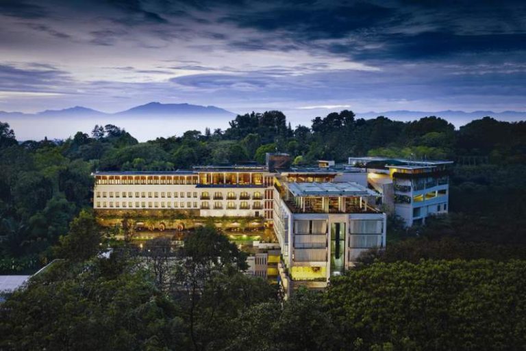 10 Rekomendasi Hotel Instagramable di Bandung yang Unik dan Nyaman