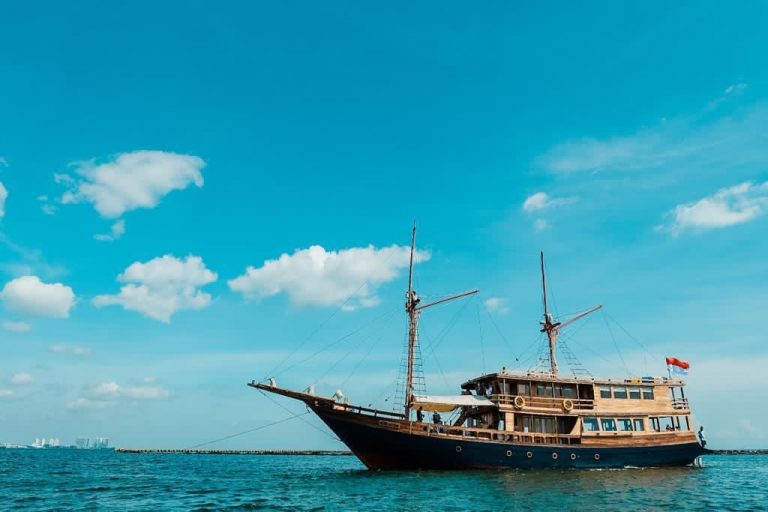 Wah, Kepulauan Seribu Punya Kapal Pesiar Baru Bernama Agustine Phinisis untuk Wisatawan!