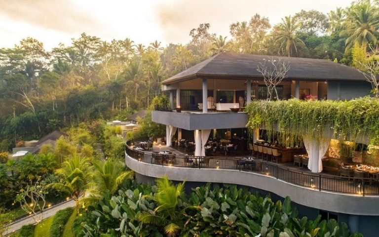 Bosan dengan Tempat Wisata Kuliner di Bali yang Itu-Itu Saja? Kamu Wajib Coba 7 Hidden Gems Ini!