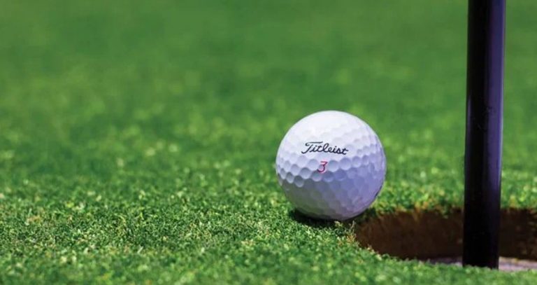 Bakal Ada Event Golf dan Thriathlon di Belitung. Catat Tanggalnya!