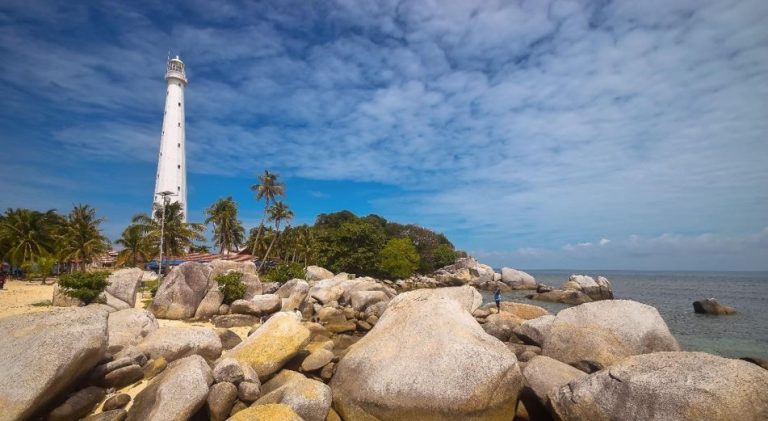 Belitong Ditetapkan Sebagai Geopark UNESCO Global Geopark