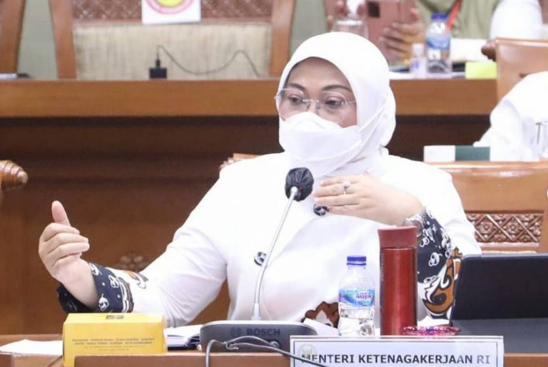 Kemenaker Beri Keringanan Perusahaan Tunda Pembayaran THR