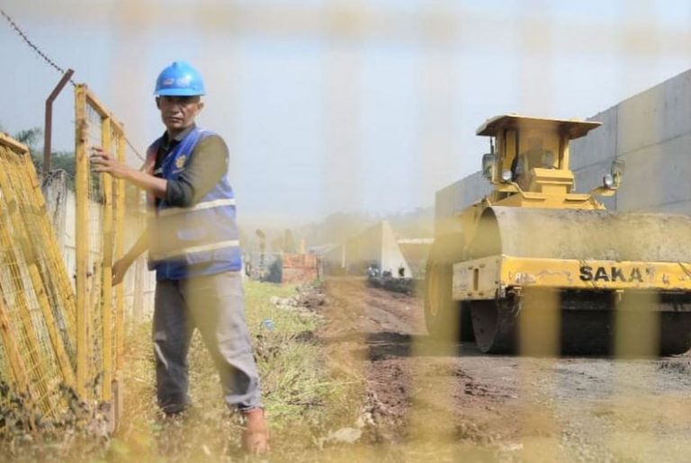 Tahun Depan Proyek Kereta Cepat Jakarta-Bandung Rampung