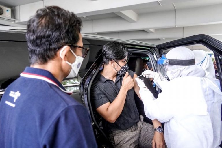 “Kick off” Vaksinasi Pelaku Ekraf di Jakarta Percepat Pemulihan Ekonomi