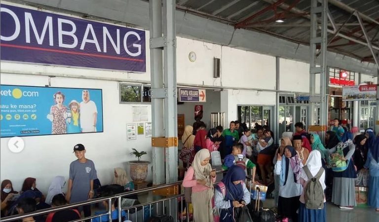 Santri Diperbolehkan Mudik Selama Masa Pengetatan Perjalanan