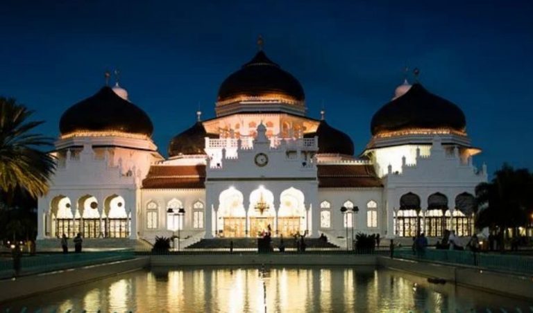 Kunjungan Kerja ke Aceh, Sandiaga Bahas Pengembangan Wisata Singkil