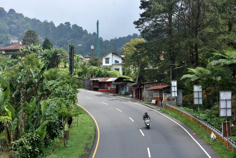 H-1 Lebaran, Jalur Utama Puncak-Canjur Sepi Kendaraan Pemudik