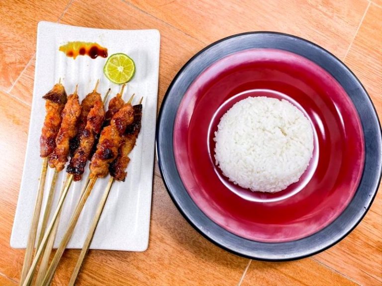 7 Makanan Khas Tangerang, Dari Laksa Hingga Kue, Enak Banget!