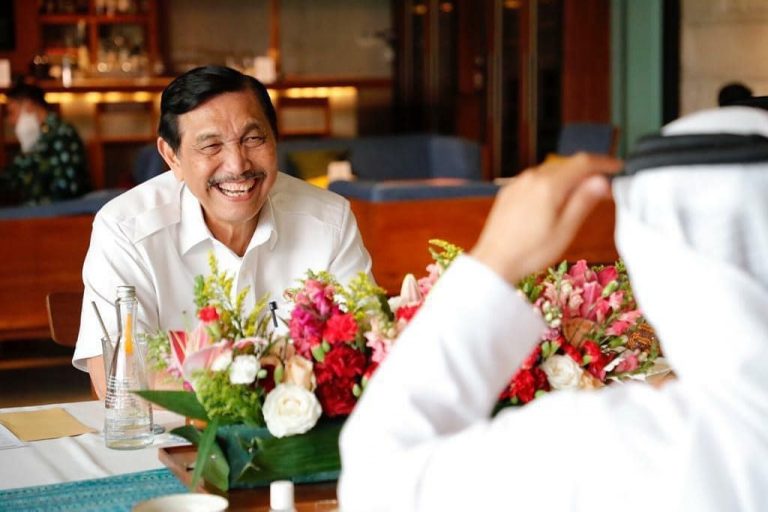 Luhut: Enggak Apa-apa Pemerintah Utang, Kan Dibayar Sendiri