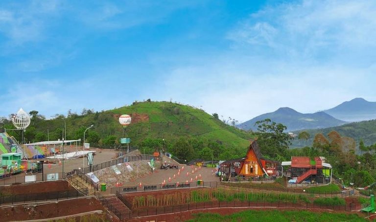Wisata Islami Terbesar di Indonesia Ada di Bandung, Ini Tempatnya