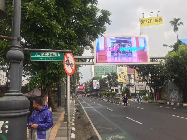 Hari Kedua Pembatasan, Begini Kondisi Sejumlah Jalan dan Mall di Bandung