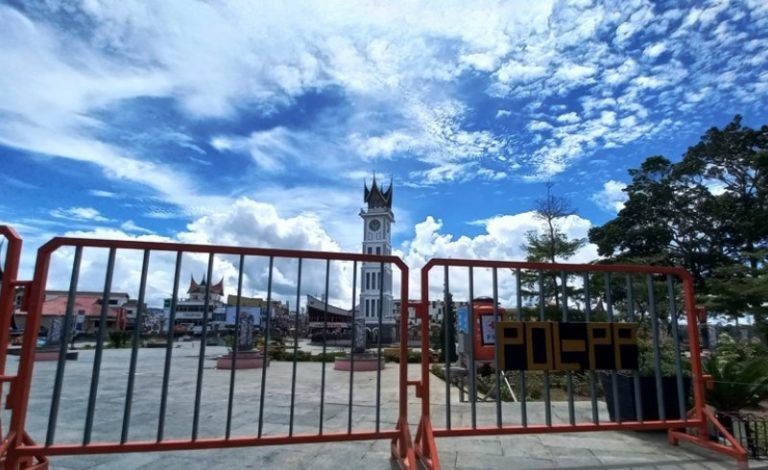Taman dan Wisata Jam Gadang Bukittinggi Kembali Dibuka