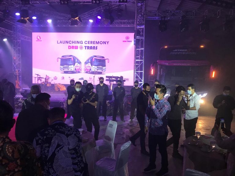DRW Trans Luncurkan Bus Ramah Lingkungan